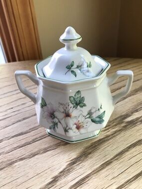 Adams Azalea Sugar Bowl